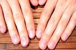 کار به خدمات ناخن آقایان رسید + هزینه ها