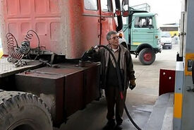 مجلس حسابی پشت کامیون داران درآمد