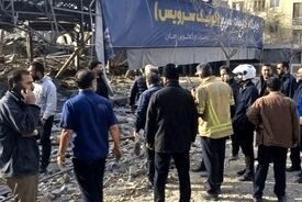تعمیرگاه مهم ایران خودرو بعد از حمله موشکی / خودروهای مردم روی هوا رفت!